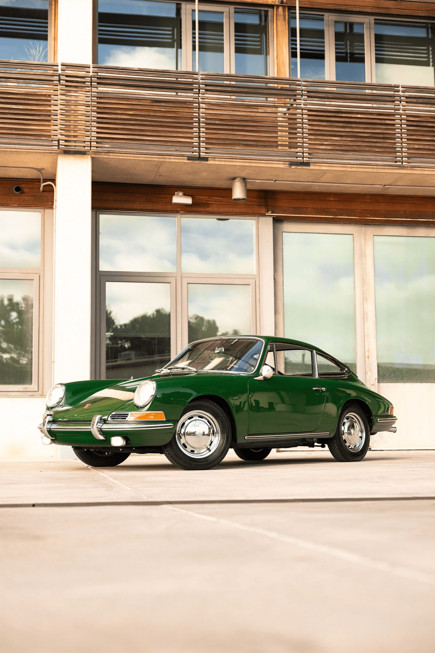 1965 Porsche 911 Irish Green - DNA - Motorsports