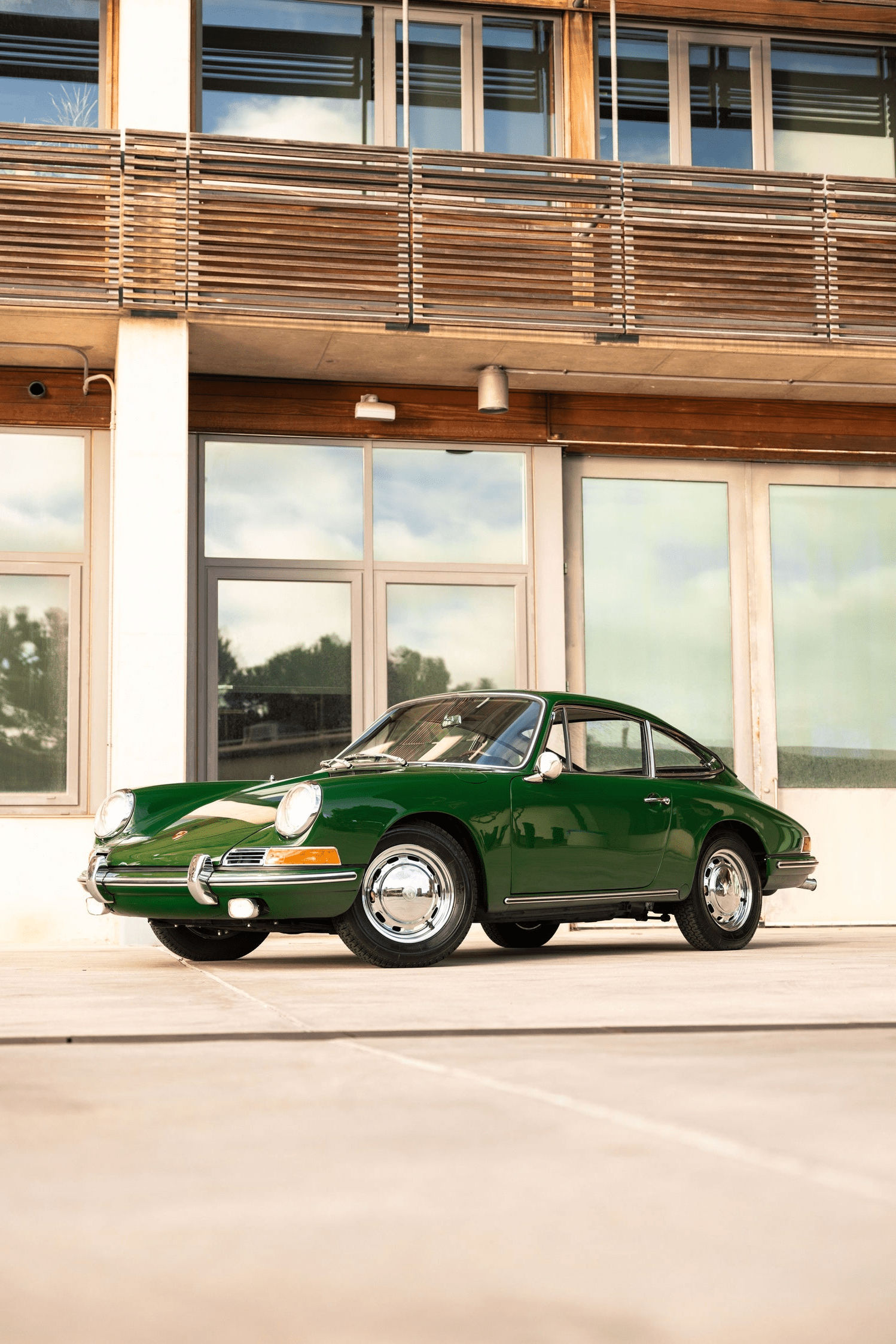 1965 Porsche 911 Irish Green - DNA - Motorsports
