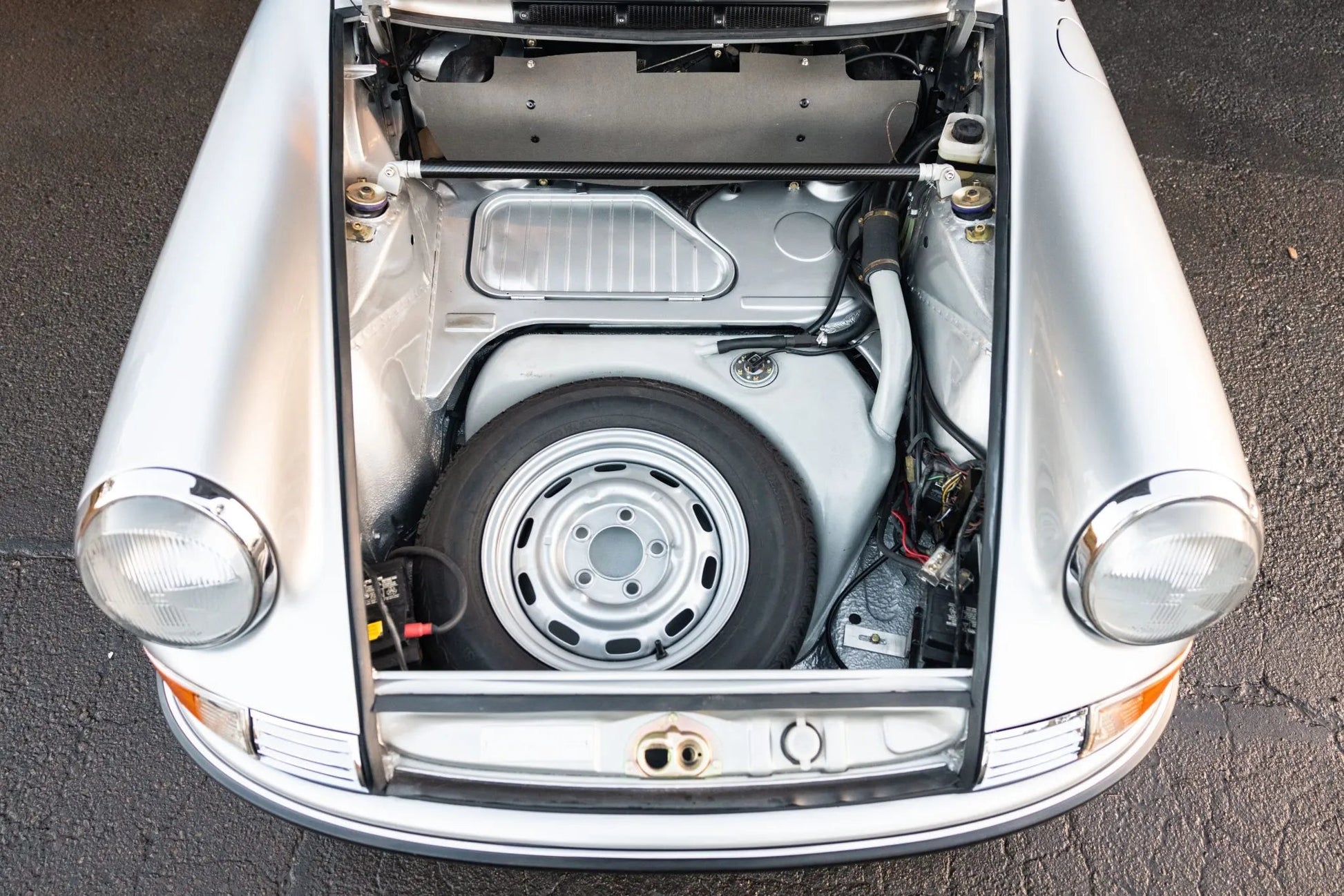 1972 911S Targa Silver Metallic - DNA - Motorsports
